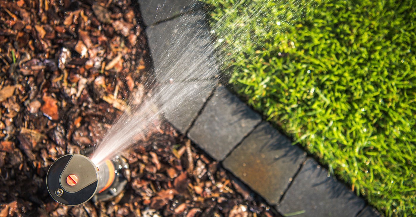 lawn sprinkler