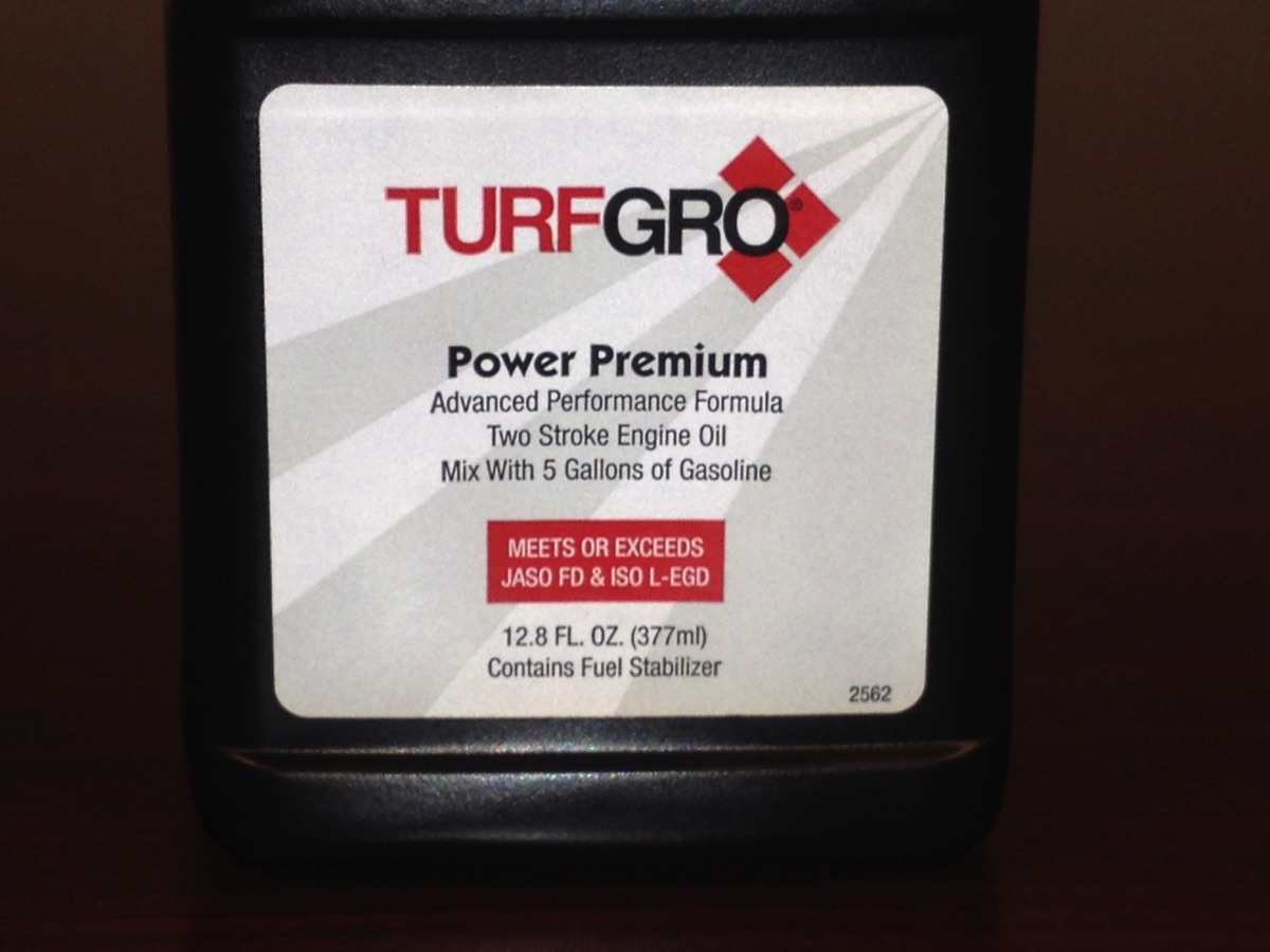 Identifying The Best 2 Cycle Oil For Outdoor Power Equipment